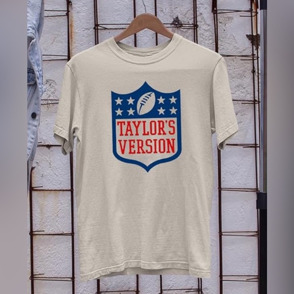 Taylor’s Version Football T-Shirt in Beige Size Large Unisex - Picture 4 of 6